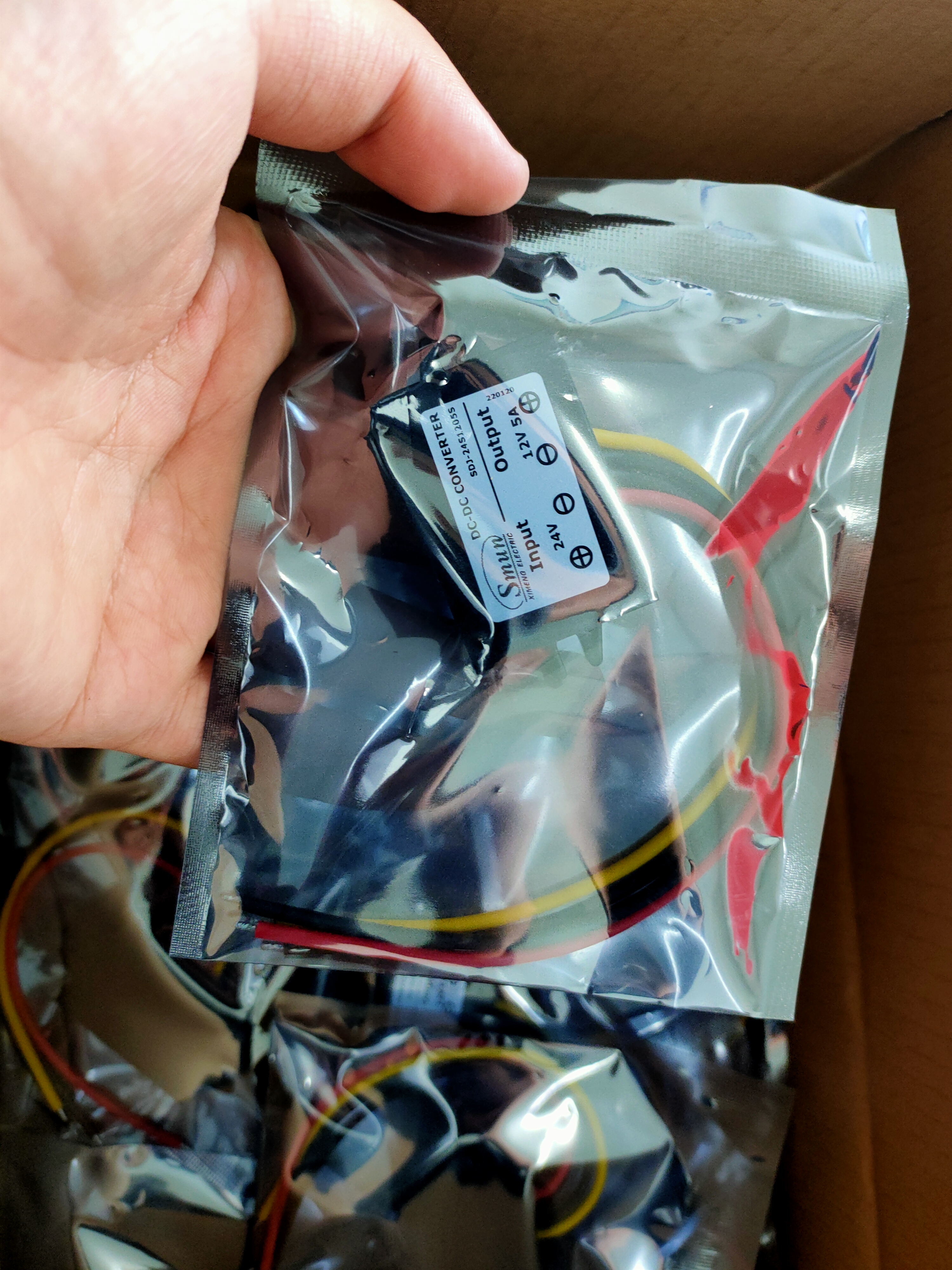 Voltage Converter LED a371135a78ac19d16822316bf4b3cc4