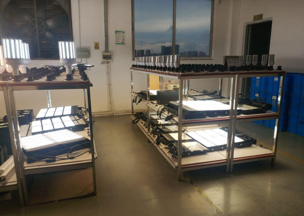 720w flood light testing 720w flood light testing