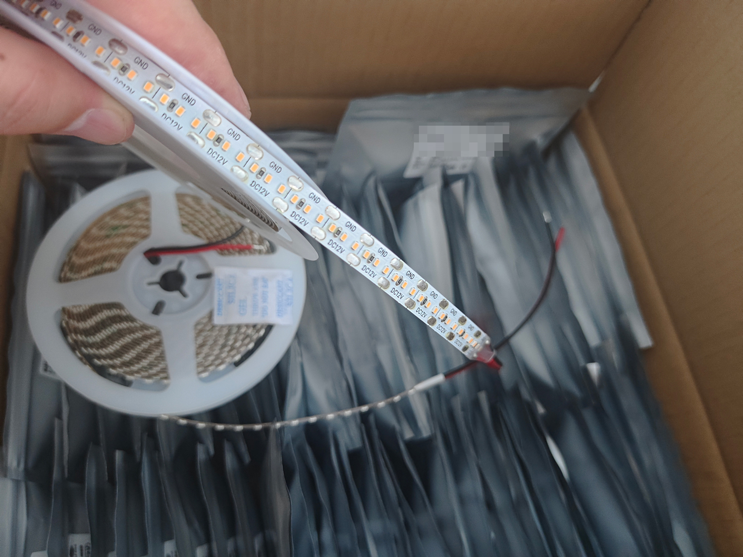 red 5mm width strip light suntech