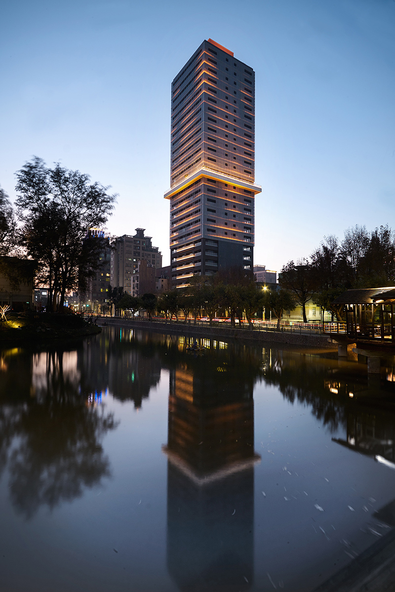 Back Shape Architecture - Hsinchu, Taiwan, China