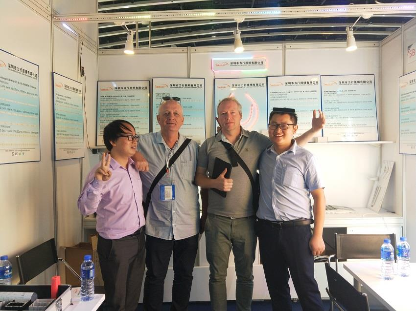 HK lighting exhibition 4 Suntech