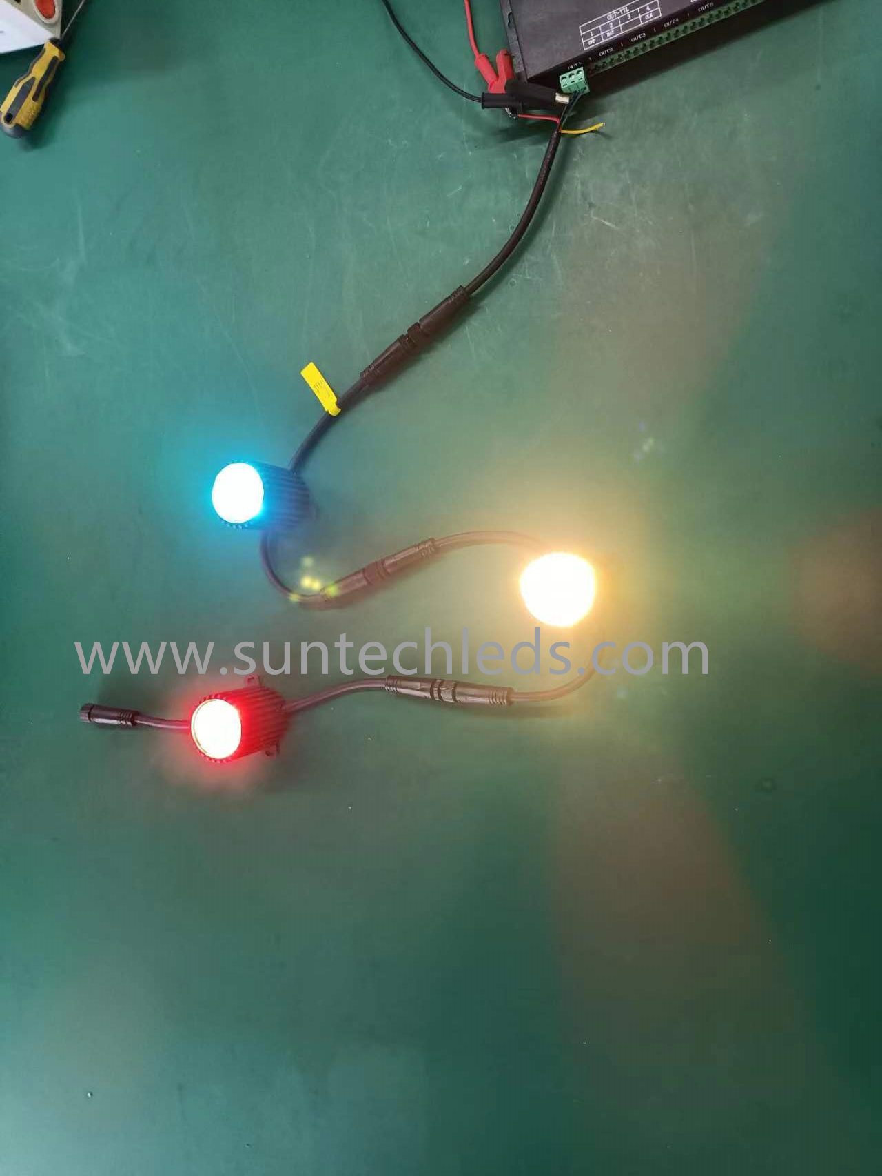 dot pixel light test