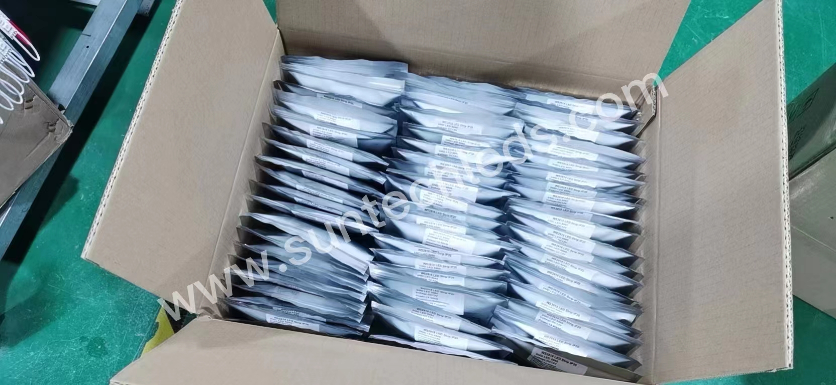 ws2818 rgb led strip package