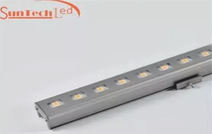linear-wall-washer-light