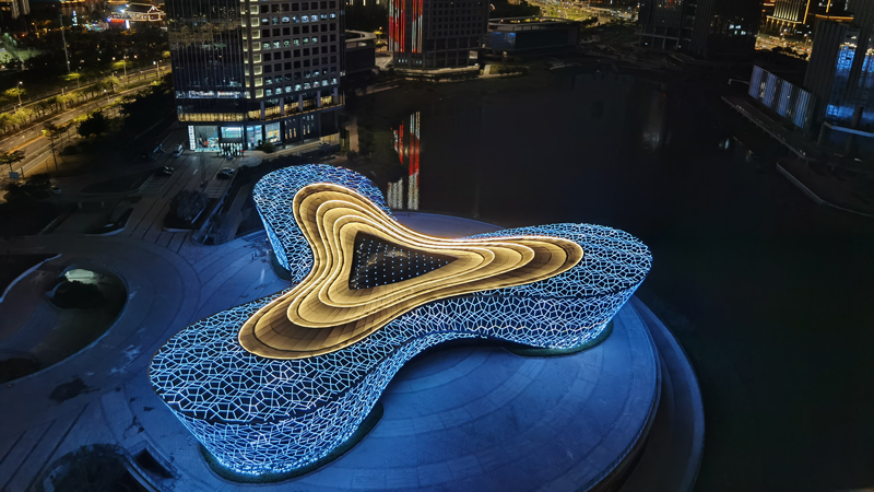 Outdoor Media Art & Design Facade Lighting