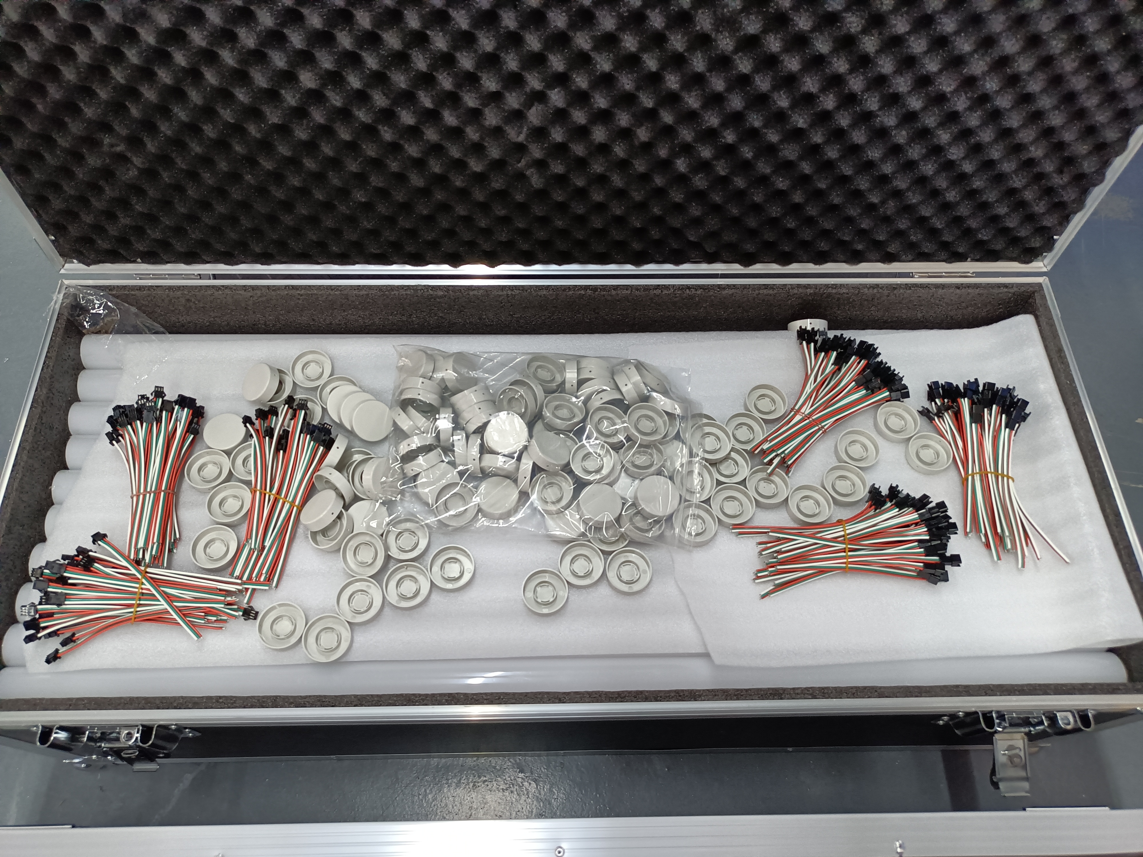 led tube and accessory